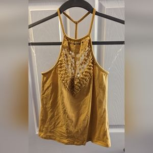 ✨ Crocheted Crop Top